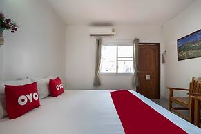 OYO 654 Samanmit Inn Hotel