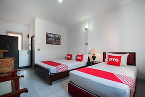 OYO 654 Samanmit Inn Hotel