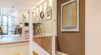 Neon Dream Playfull 2 bedroom