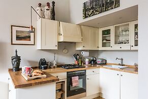 Distinctive Kensington 1-bed flat