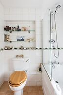 Distinctive Kensington 1-bed flat