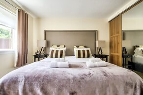 No.17 Serviced Apartment