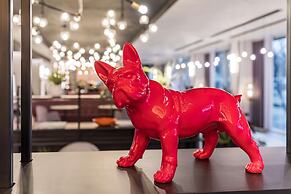 Radisson RED Hotel London Heathrow