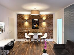 Nurban Apartments GoHo
