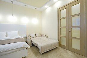 Apart Petrovskie on Kartashova 29B