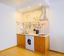 Apart Petrovskie on Matrosova 3