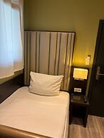 Hotel Athen Kelsterbach Airport