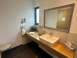 Hotel Athen Kelsterbach Airport