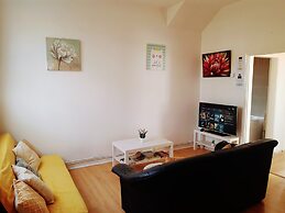 The Windsor Garden Apartment