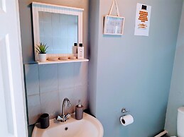 The Windsor Garden Apartment