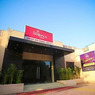 Hotel Regency Square