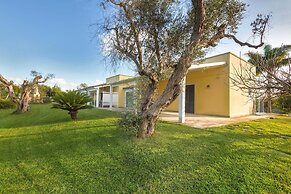 1738 Tenuta degli Ulivi by Perle di Puglia