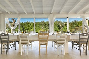 1738 Tenuta degli Ulivi by Perle di Puglia