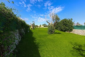 1738 Tenuta degli Ulivi by Perle di Puglia