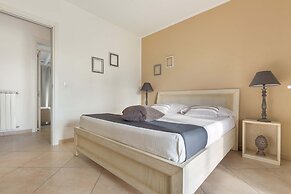 1738 Tenuta degli Ulivi by Perle di Puglia