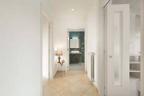 1738 Tenuta degli Ulivi by Perle di Puglia