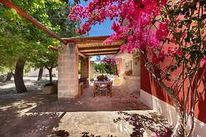 Villa Thea Charming House