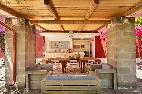 Villa Thea Charming House