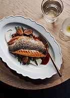 Canopy by Hilton Philadelphia Center City