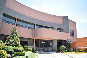 Hotel & Suites La Marquesa