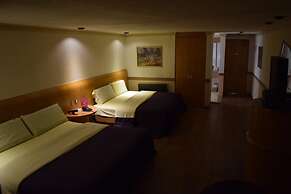 Hotel & Suites La Marquesa