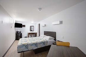 Motel 6 Show Low, AZ