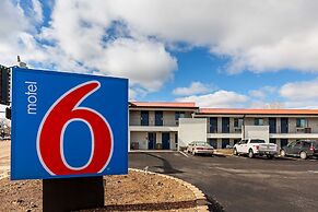 Motel 6 Show Low, AZ