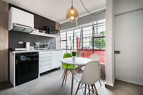 JUUB Colorful, Studio in New Polanco District