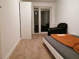 Nice Flat near Town Center & Wöhrder See