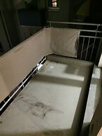 Nice Flat near Town Center & Wöhrder See