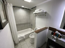 Lx Hotel, BW Signature Collection By Best Western