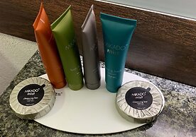 Lx Hotel, BW Signature Collection By Best Western