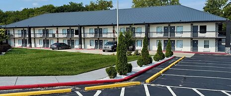 Lx Hotel, Powered by ACW Circle