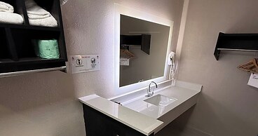 Lx Hotel, Powered by ACW Circle