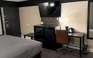 Lx Hotel, Powered by ACW Circle