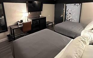 Lx Hotel, Powered by ACW Circle