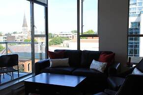 The Emperor at the Juliet