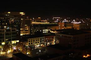 The Emperor at the Juliet