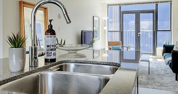 The Emperor at the Juliet