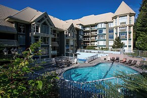 Woodrun Lodge by Whistler Premier