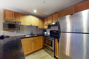 Woodrun Lodge by Whistler Premier