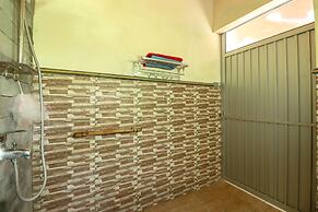 Segajih Central Stay and Education