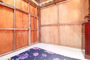 Segajih Central Stay and Education