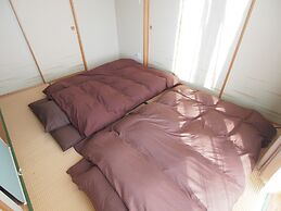 Okazaki House up to 8 People