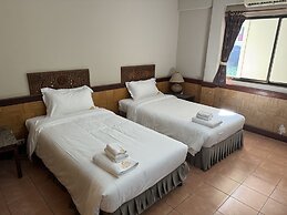 P.Chaweng Guest house