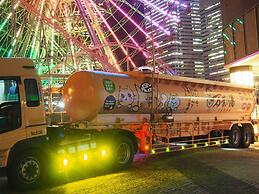 Yokohama Minamimirai Manyo-Club