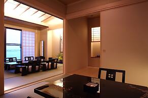 Yokohama Minamimirai Manyo-Club