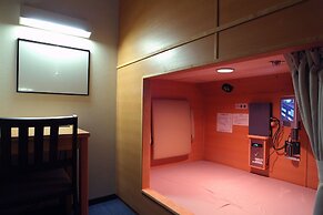 Yokohama Minamimirai Manyo-Club