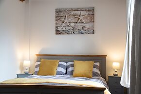 City Center Quiet Hidden gem