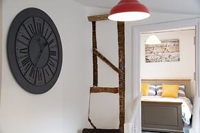 City Center Quiet Hidden gem